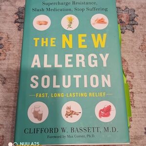 The New Allergy Solution Book